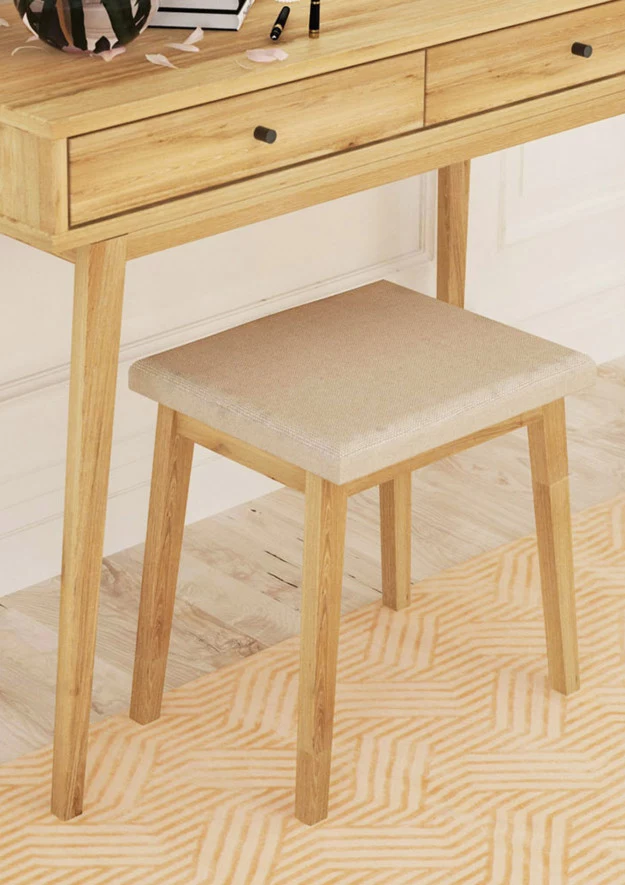 Taboret dębowy Malaga 01