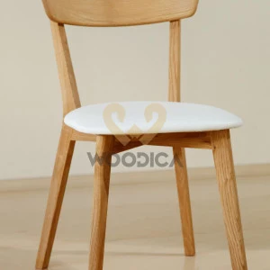 Krzesło dębowe 01 Ekoskóra