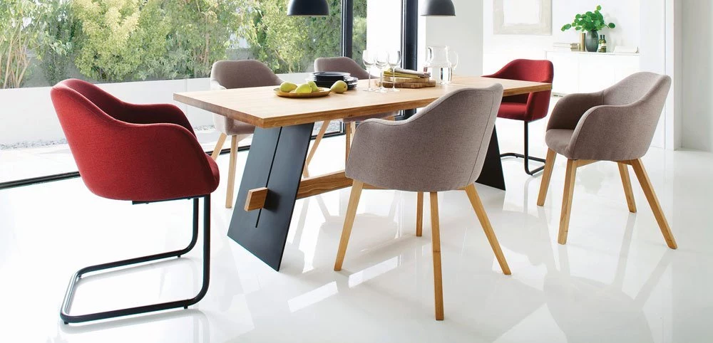 Fotele dębowe tapicerowane do stołów dębowych nowoczesna jadalnia